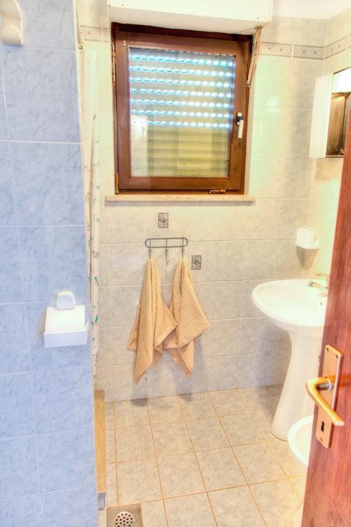Apartment Tijano Krnica Kültér fotó