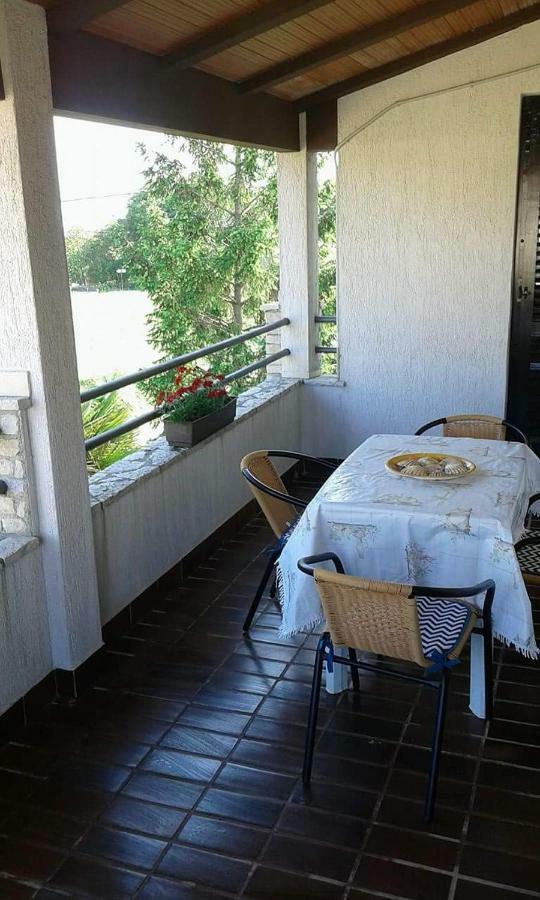 Apartment Tijano Krnica Kültér fotó